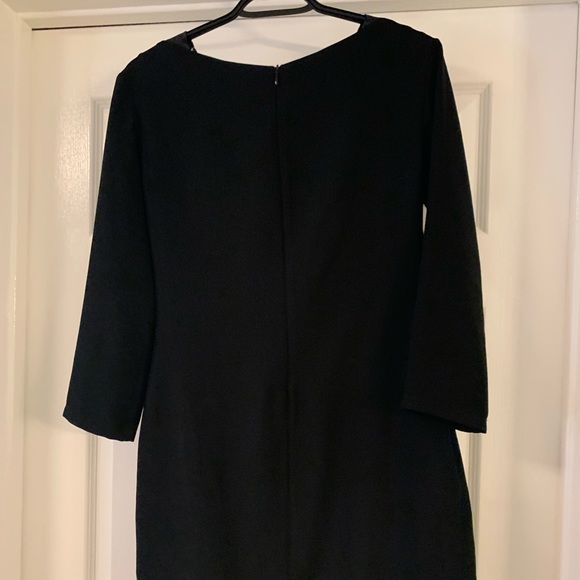 Massimo Dutti - little black dress - Picture 4 of 5